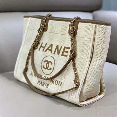 Shop Chanel Online .